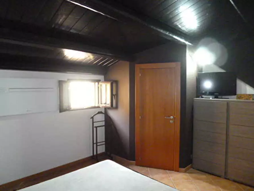 Immagine 11 di Casa indipendente in affitto  a Ragusa