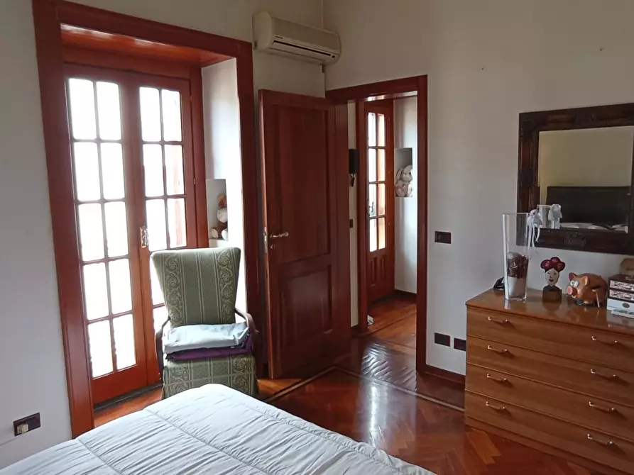 Immagine 23 di Casa indipendente in vendita  a Ragusa