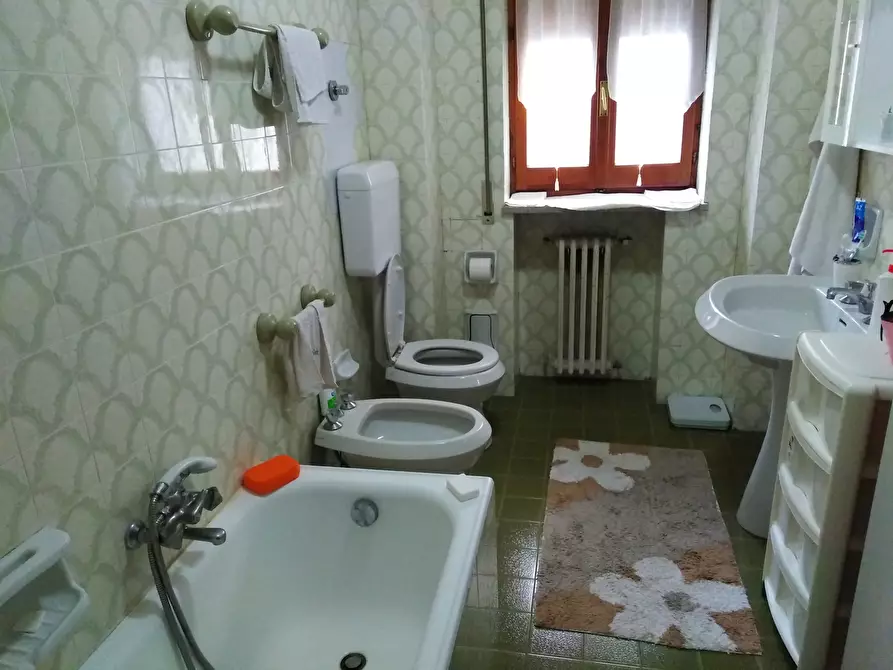 Immagine 16 di Pentalocale in vendita  a Ragusa