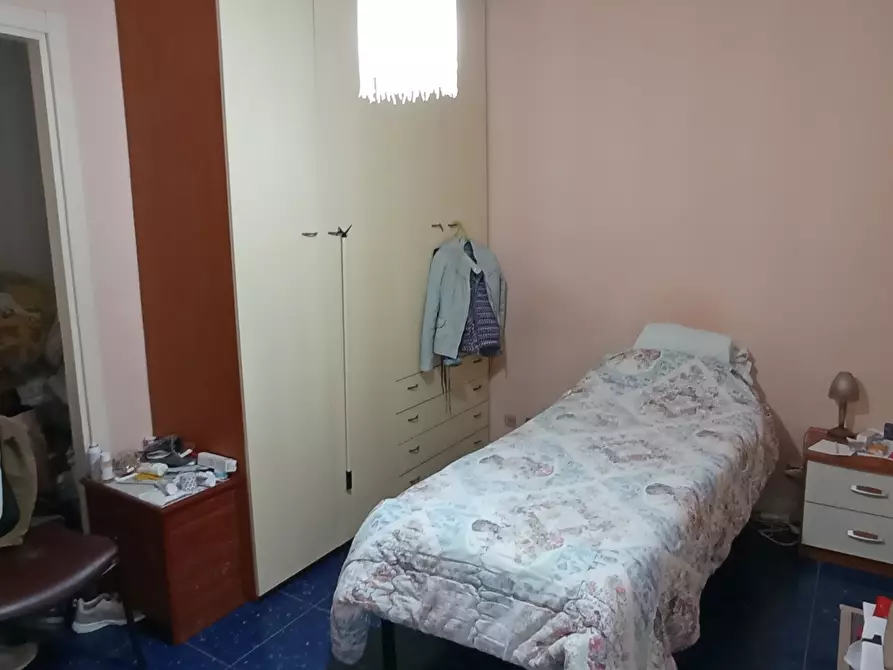 Immagine 21 di Pentalocale in vendita  a Ragusa