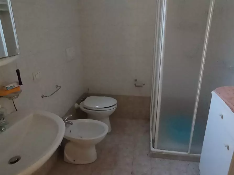 Immagine 7 di Casa indipendente in vendita  a Ragusa