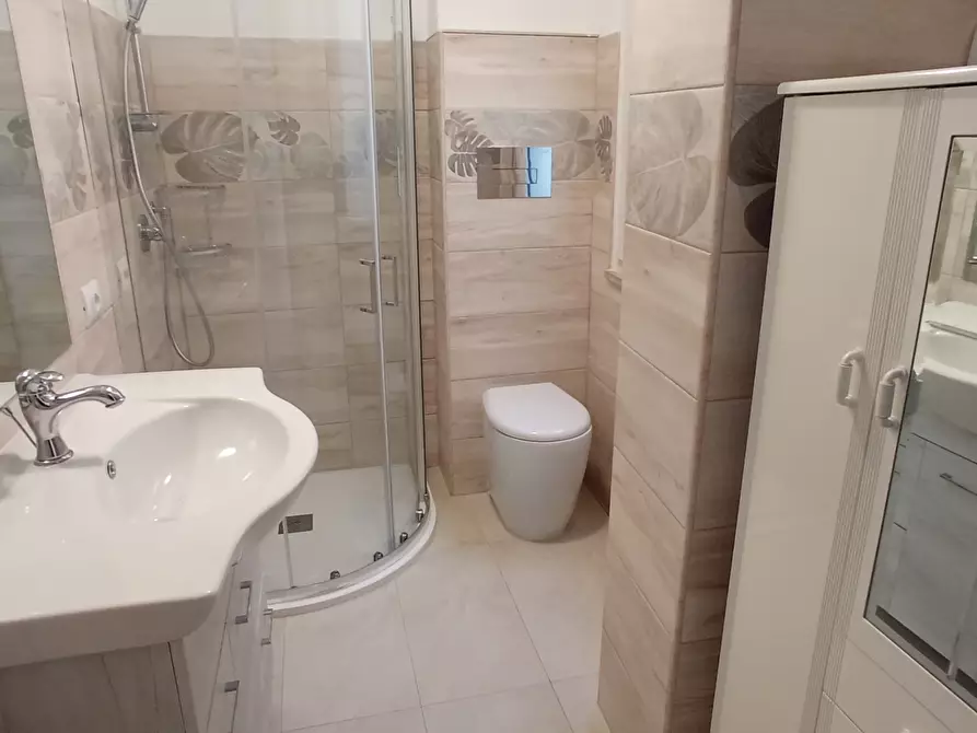 Immagine 4 di Quadrilocale in vendita  a Ragusa