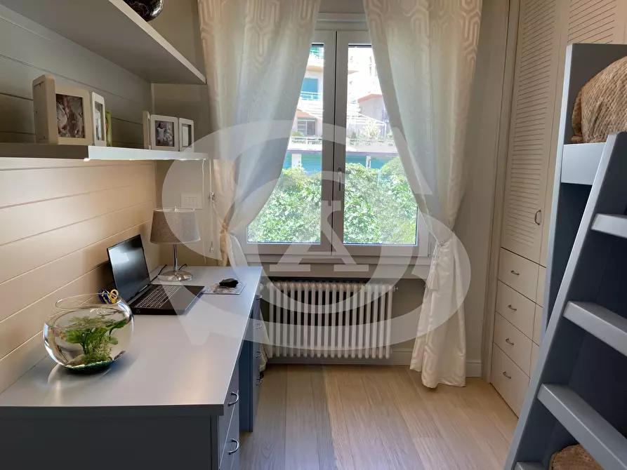 Immagine 16 di Trilocale in vendita  in Via Montà dei Guisci a San Remo