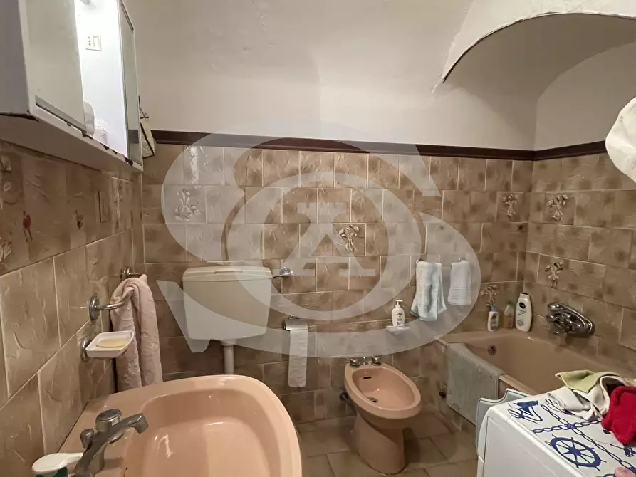 Immagine 24 di Trilocale in vendita  in Via Camillo Benso di Cavour 29 a San Remo