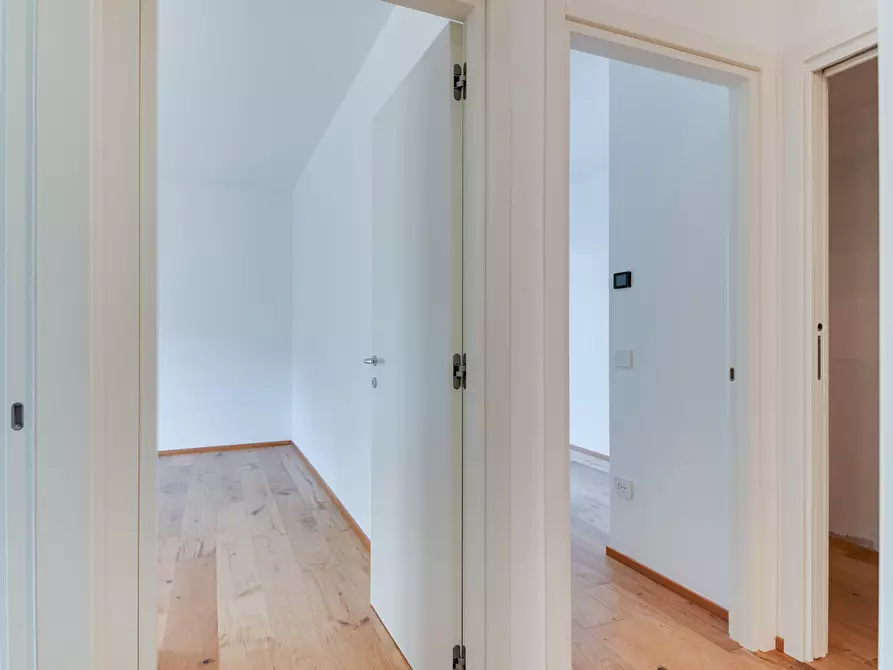 Immagine 24 di Quadrilocale in vendita  in Via L. C. Farini 291 a Cesena