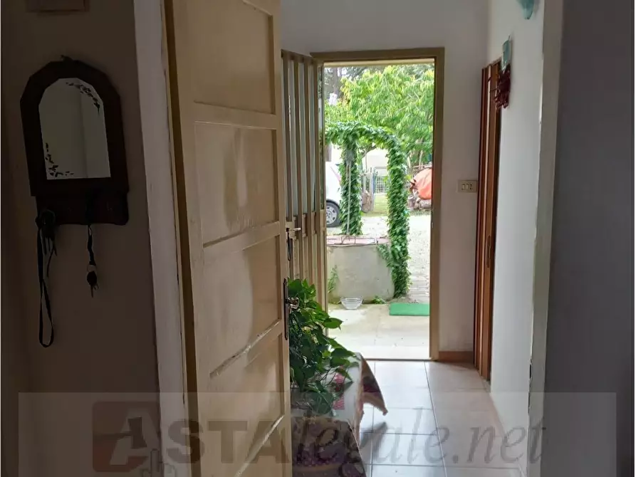 Immagine 1 di Casa indipendente in vendita  a Cervia