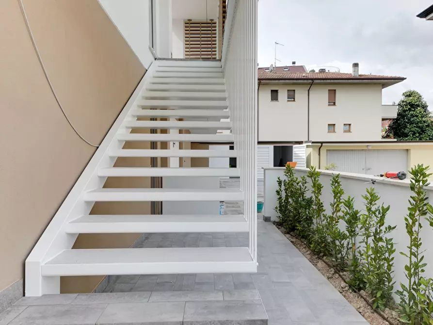 Immagine 48 di Quadrilocale in vendita  in Via L. C. Farini 291 a Cesena