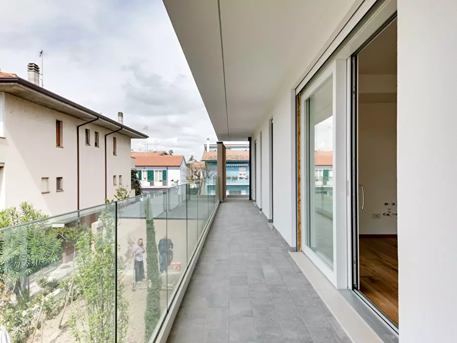 Immagine 30 di Quadrilocale in vendita  in Via L. C. Farini 291 a Cesena