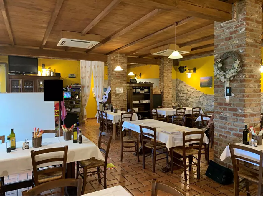 Immagine 1 di Bar / Ristorante in vendita  a Roncofreddo