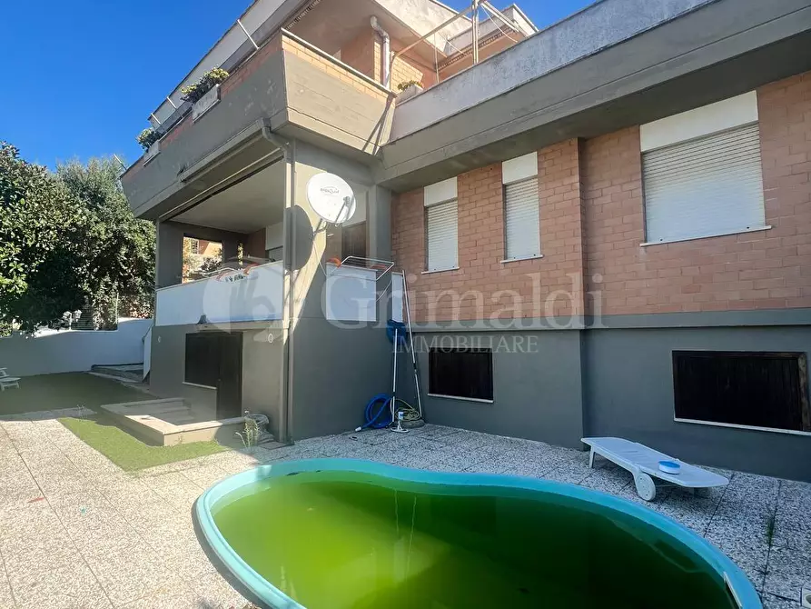 Immagine 19 di Porzione di casa in vendita  in Via delle Ninfe 16 a Anzio