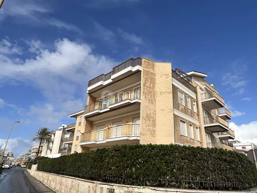 Immagine 4 di Trilocale in vendita  in Via Eolo 59 a Nettuno