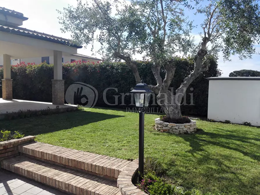 Immagine 23 di Casa bifamiliare in vendita  in Via Aurora 22 a Anzio