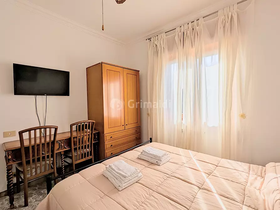 Immagine 41 di Villa in vendita  in Via Granieri 56 a Nettuno