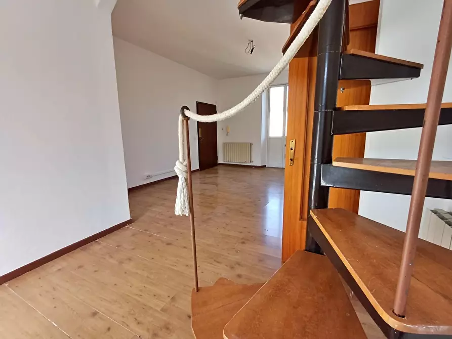 Immagine 13 di Appartamento in vendita  in Via Nazionale 570 a Sestri Levante