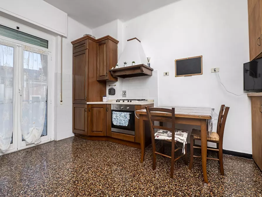 Immagine 7 di Appartamento in vendita  in Via Piacenza 2 a Sestri Levante
