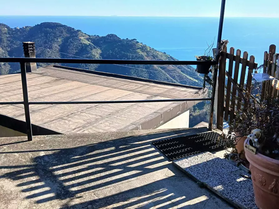 Immagine 2 di Bilocale in vendita  a Vernazza