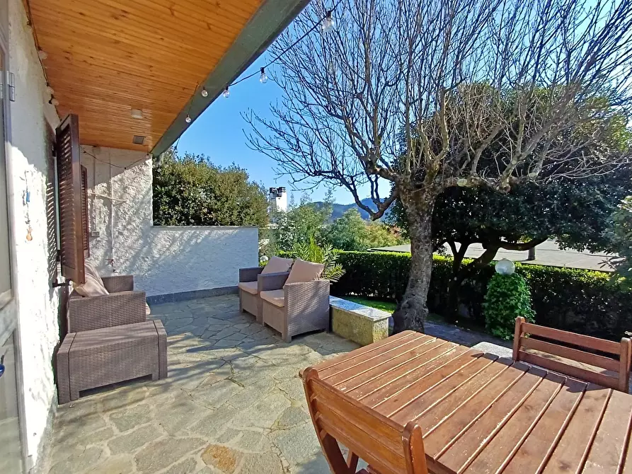 Immagine 7 di Trilocale in vendita  in Via Olanda 159 a Sestri Levante