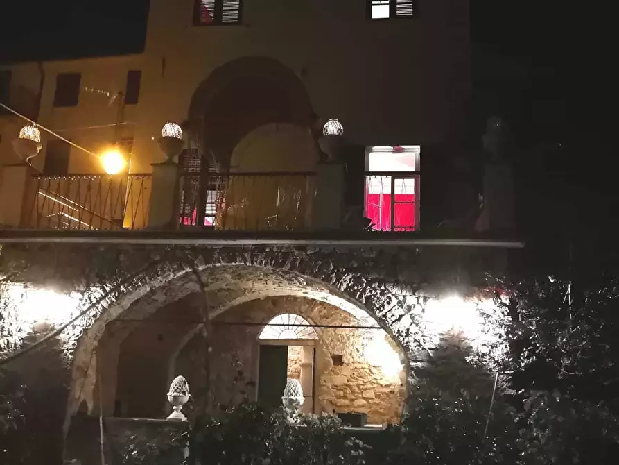 Immagine 11 di Rustico / casale in vendita  in Via Gianelli 58 a Carro