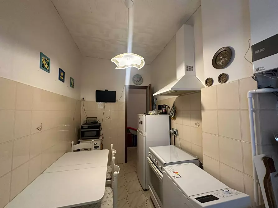 Immagine 7 di Bilocale in vendita  in Via Modena 18 a Lavagna