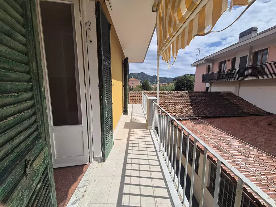 Immagine 13 di Bilocale in vendita  in Via Aurelia 16 a Sestri Levante
