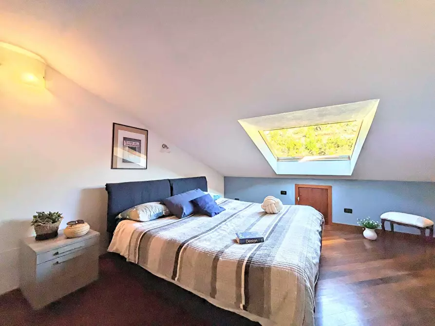 Immagine 3 di Appartamento in vendita  in Via Battaglione I. Zinara 21 a Deiva Marina