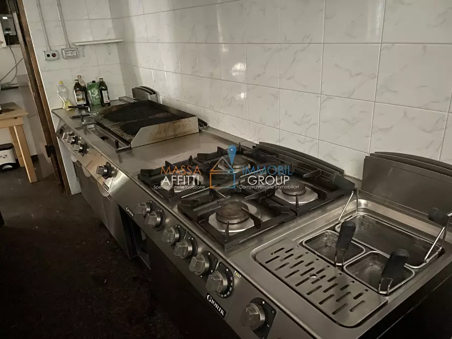 Immagine 13 di Locale commerciale in affitto  in Via Bagaglione 18 a Massa