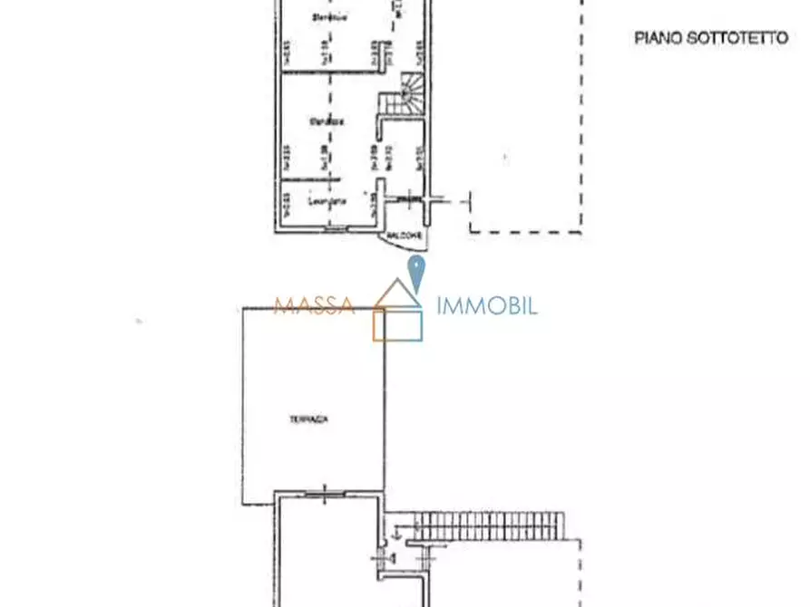 Immagine 36 di Porzione di casa in vendita  in Via Benedetto Croce 14 a Massa