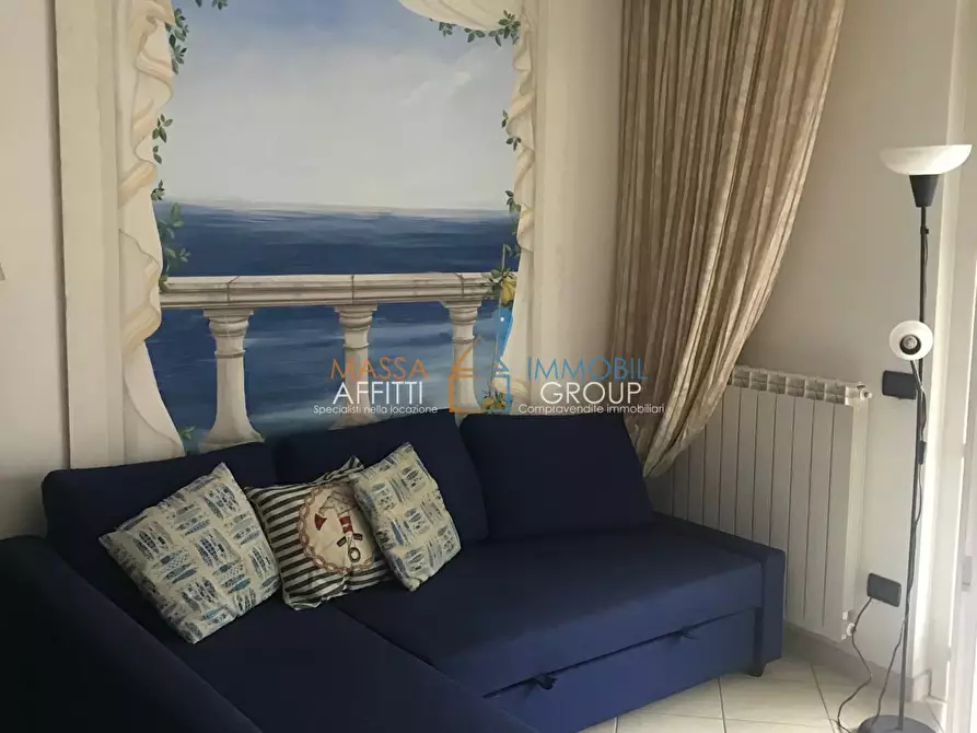 Immagine 2 di Quadrilocale in affitto  in Via Gioacchino Ascoli 27 a Massa