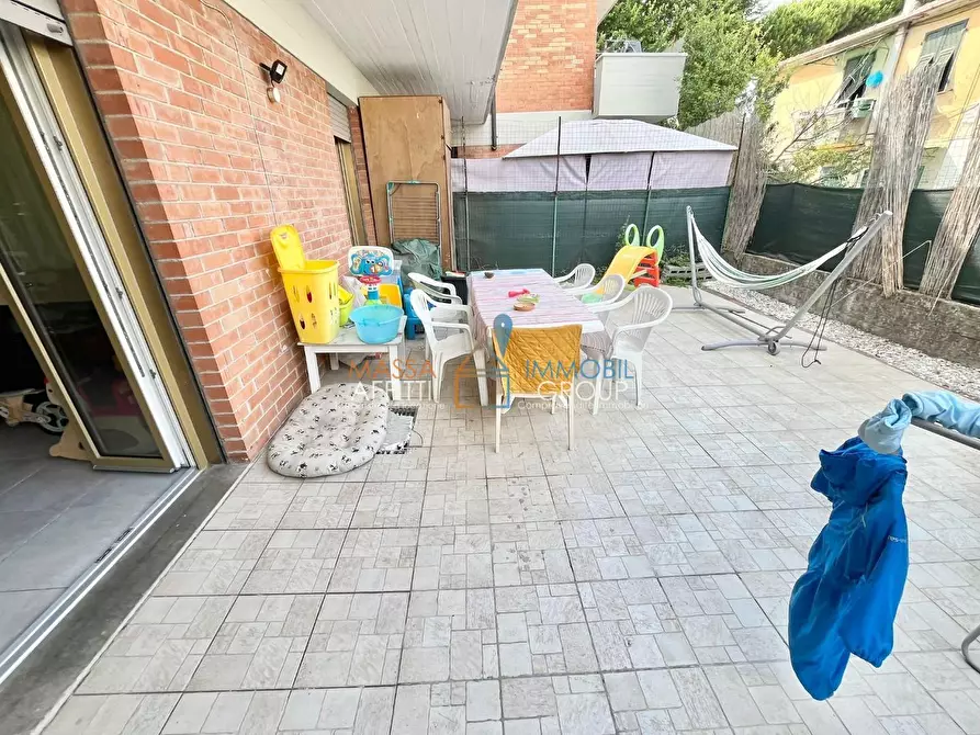 Immagine 4 di Appartamento in vendita  in Via del Balico 8 a Massa