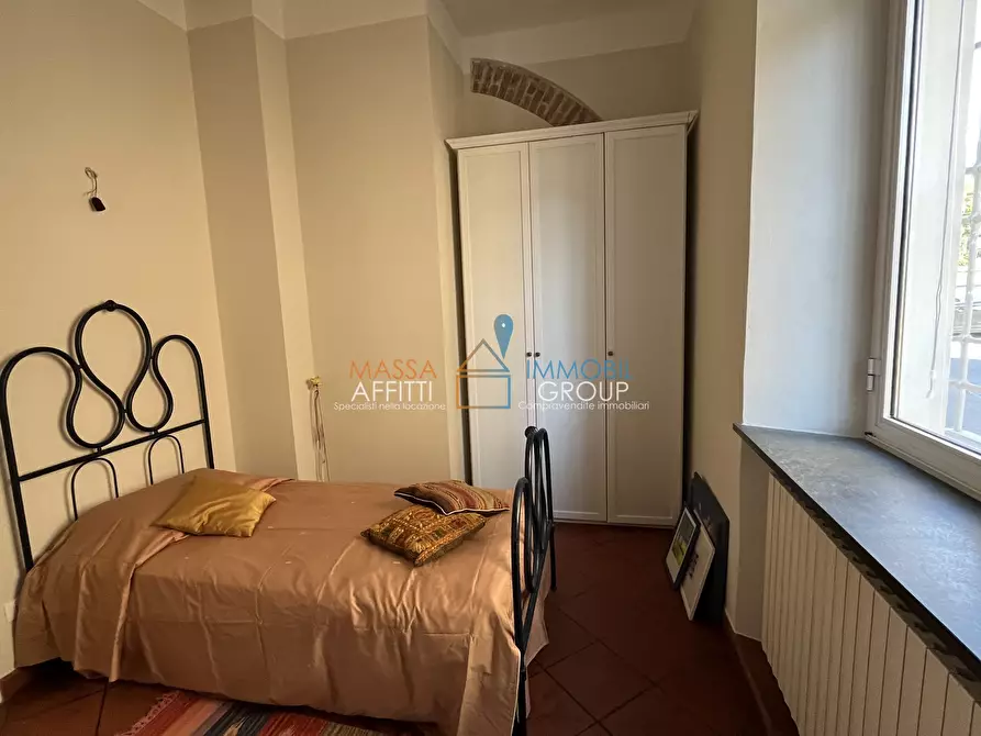 Immagine 15 di Pentalocale in affitto  in Via Godola 28/A a Massa