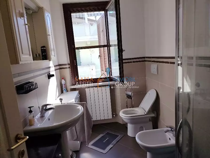 Immagine 13 di Trilocale in vendita  in Via Fiume 53 a Massa
