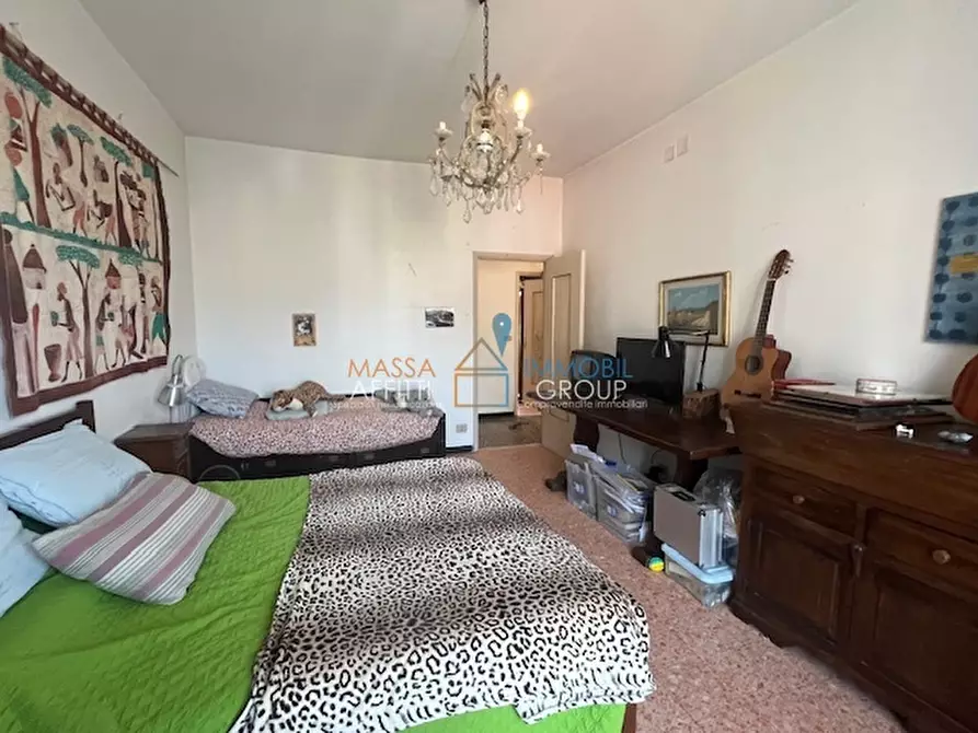 Immagine 14 di Quadrilocale in vendita  in Via G. B. Giorgini 3 a Massa