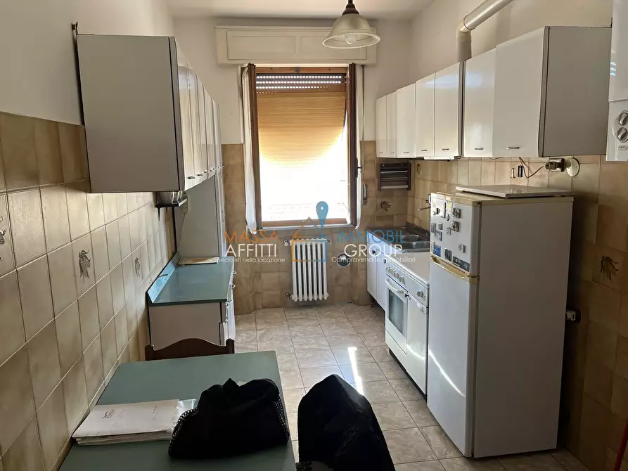 Immagine 7 di Pentalocale in vendita  in Via Francesco Lemmi 4 a Massa