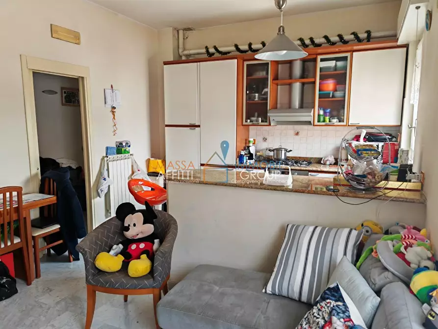 Immagine 3 di Quadrilocale in vendita  in Via Democrazia 21b a Massa