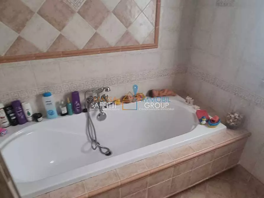 Immagine 29 di Villa in vendita  in Via Pellini 1A a Carrara