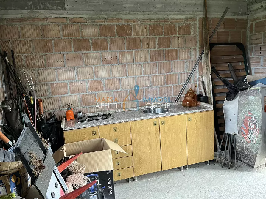 Immagine 5 di Terreno agricolo in vendita  in Via Nespolo 43 a Montignoso