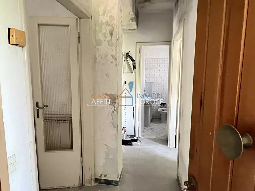 Immagine 25 di Terratetto in vendita  in Via Paolo Belmesseri 7 a Massa