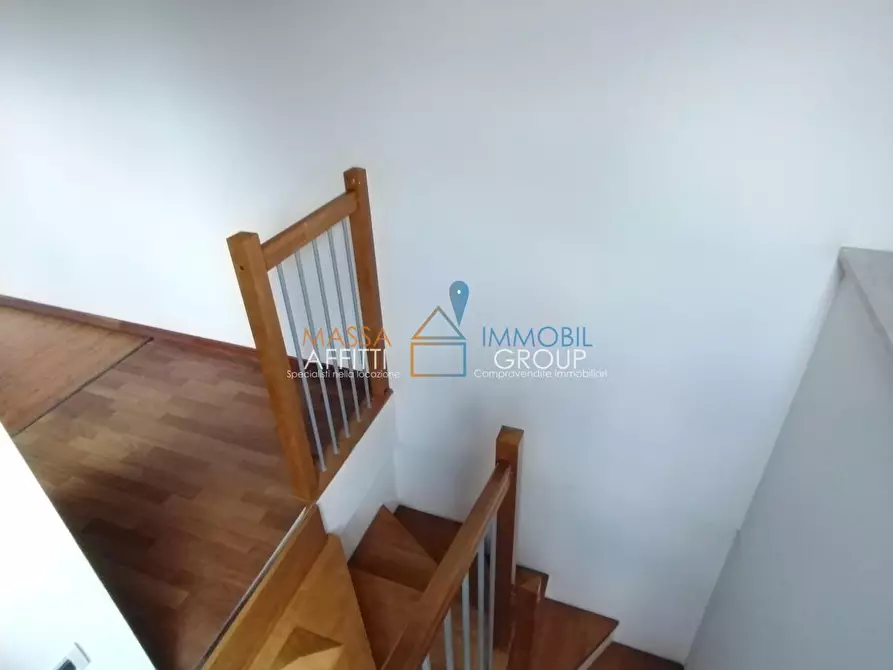 Immagine 23 di Porzione di casa in vendita  in Via Benedetto Croce 14 a Massa