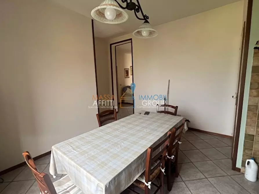 Immagine 13 di Porzione di casa in vendita  in Via Celia 1 a Massa