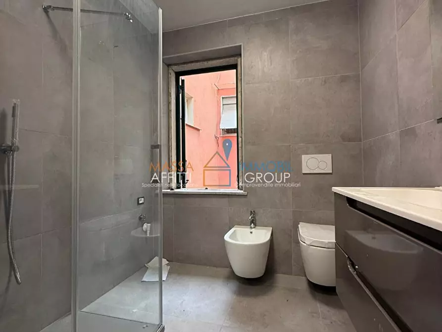 Immagine 7 di Quadrilocale in vendita  in Via Magenta 10 a Massa