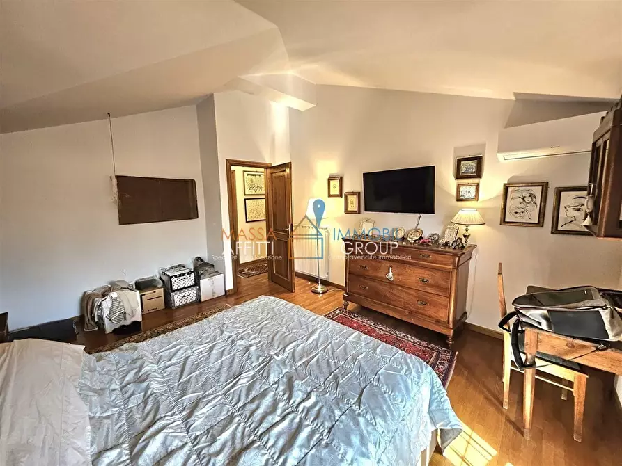 Immagine 16 di Villa in vendita  in Viale Stazione 104 a Massa