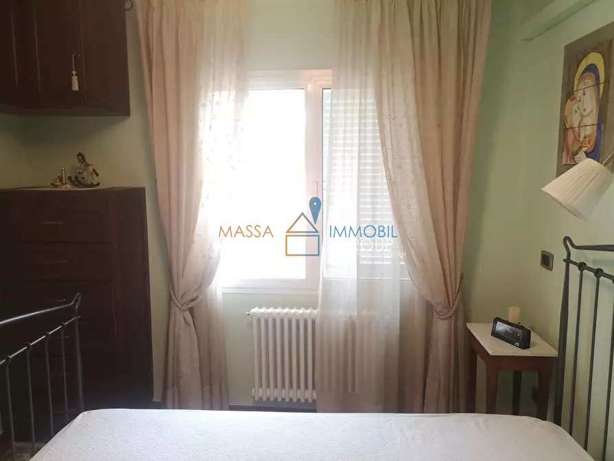 Immagine 22 di Pentalocale in affitto  in Via Foce 25 a Massa