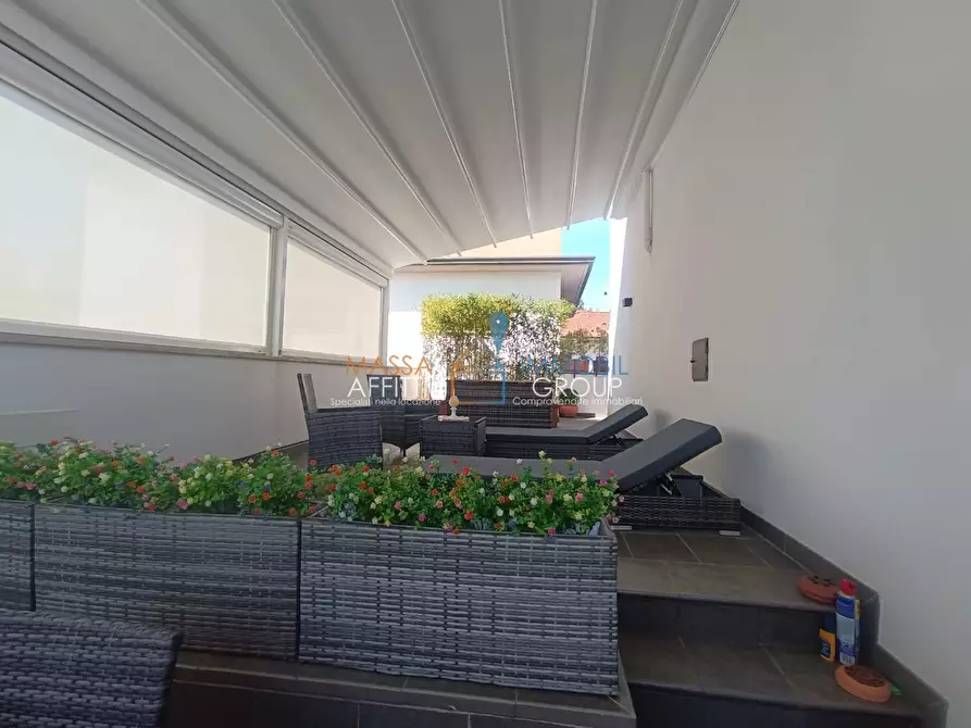 Immagine 15 di Porzione di casa in vendita  in Via del Conte 30 a Montignoso