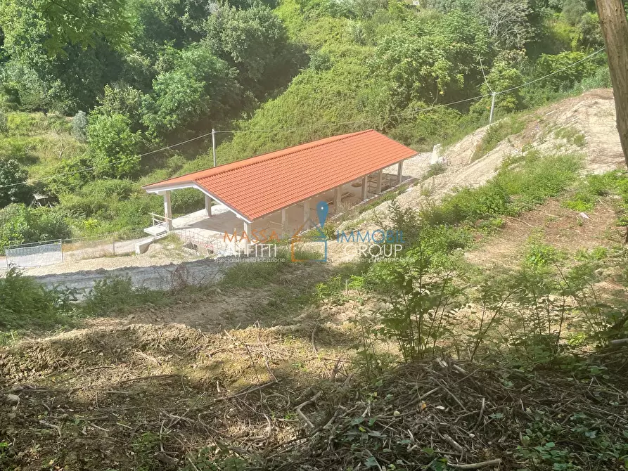 Immagine 18 di Casa bifamiliare in vendita  in Via delle Grazie 8 a Massa