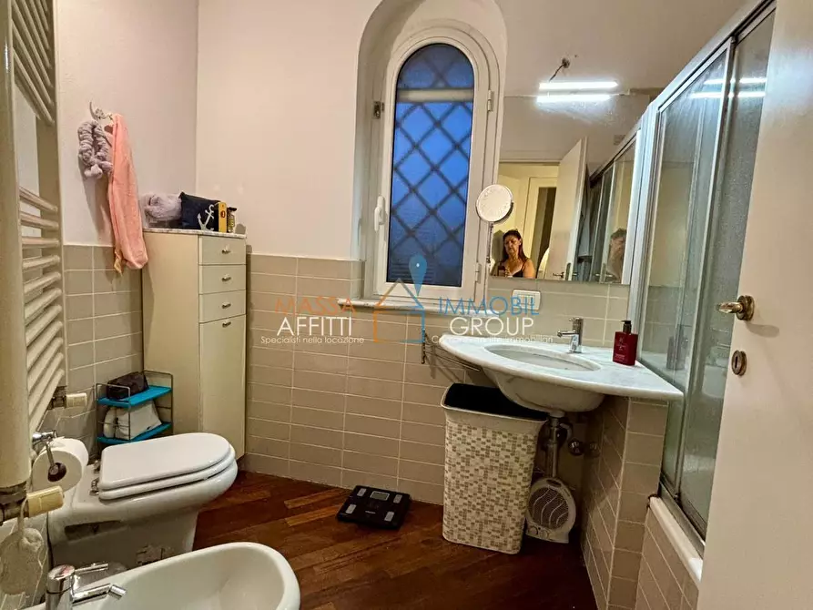 Immagine 10 di Pentalocale in vendita  in Via Puliche 235 a Massa