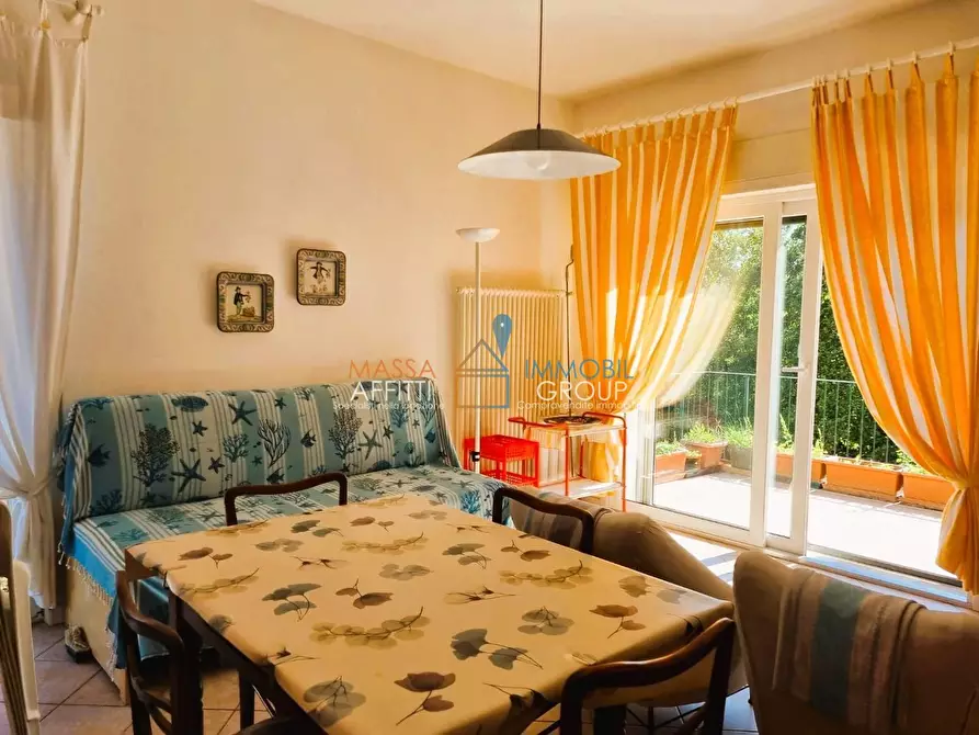 Immagine 6 di Pentalocale in vendita  in Via Paolo Ferrari 18 a Massa