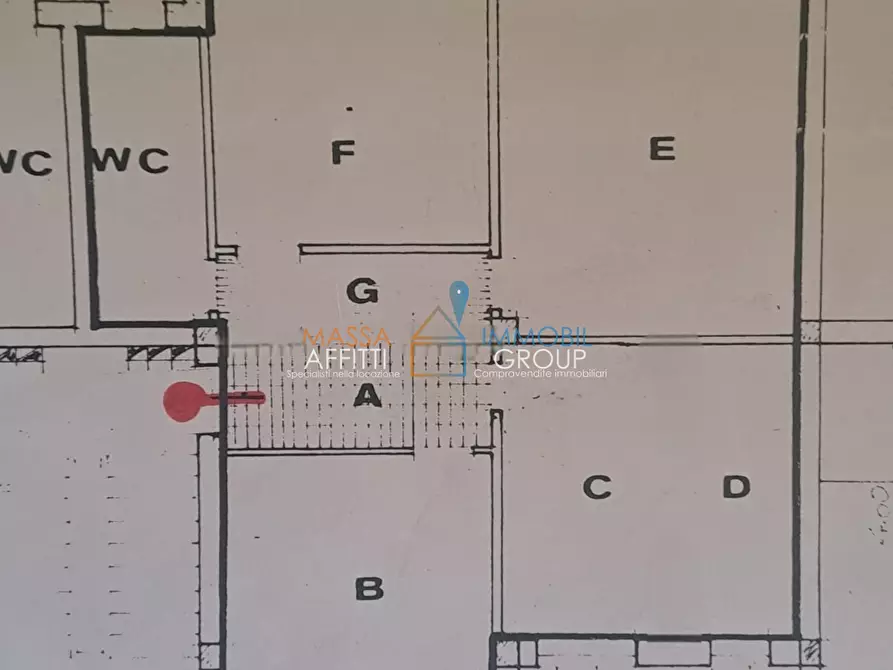 Immagine 14 di Quadrilocale in vendita  in Viale Roma 246 a Massa