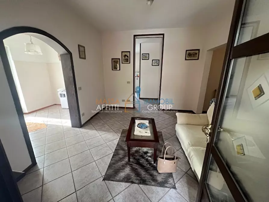 Immagine 8 di Porzione di casa in vendita  in Via Celia 1 a Massa