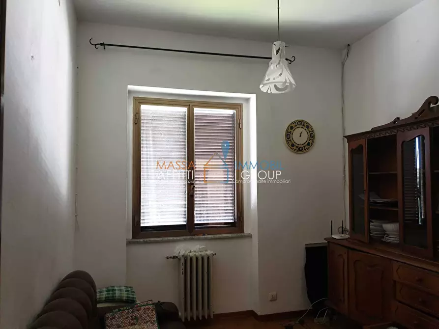 Immagine 11 di Appartamento in vendita  in Viale Roma 55 a Massa