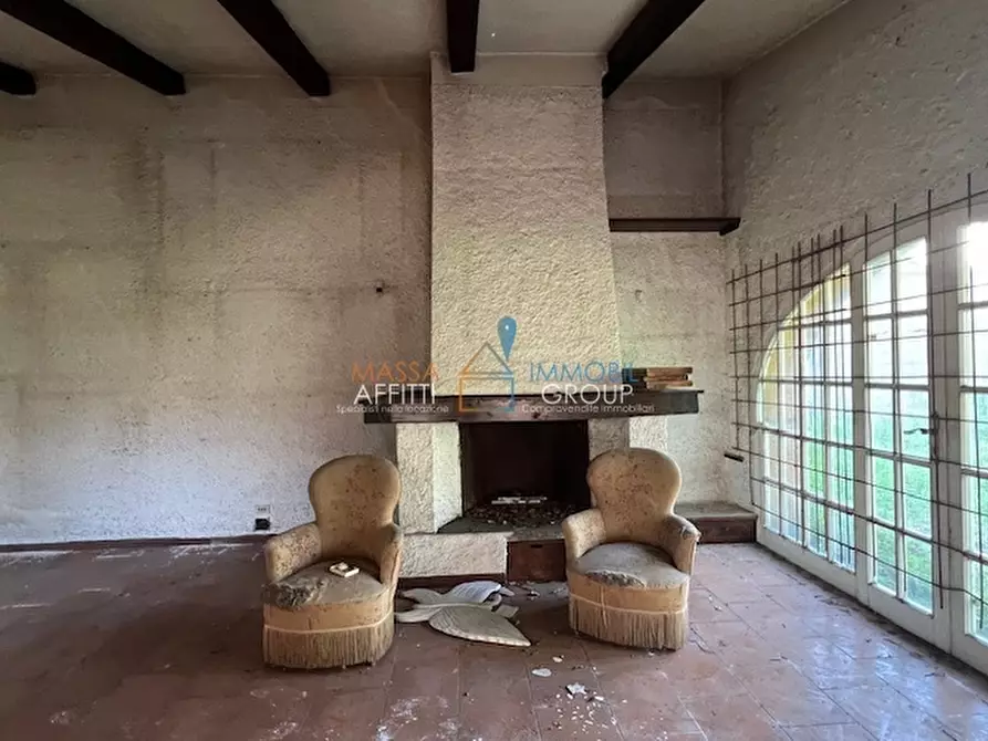 Immagine 10 di Villetta a schiera in vendita  in Via Pietro Pellegrini 17 a Massa